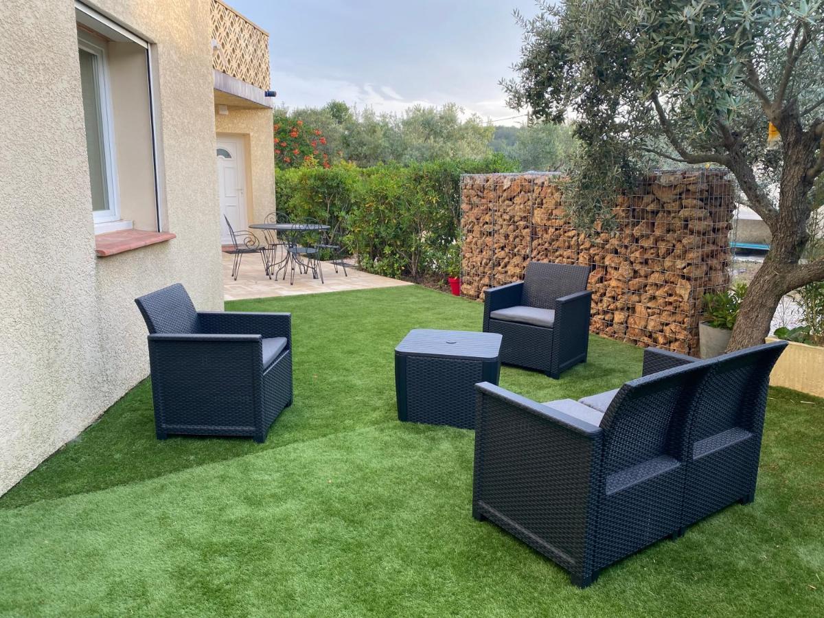 Gite Romarin Avec Spa Saint-Jean-de-Barrou Екстериор снимка